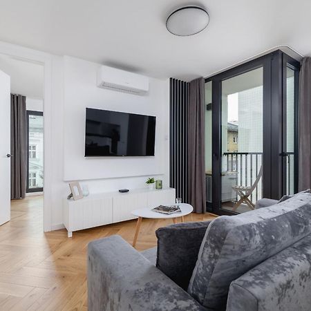 Lux Apartments Kosciuszki 39 With Parking By Renters Prestige Красков Екстериор снимка