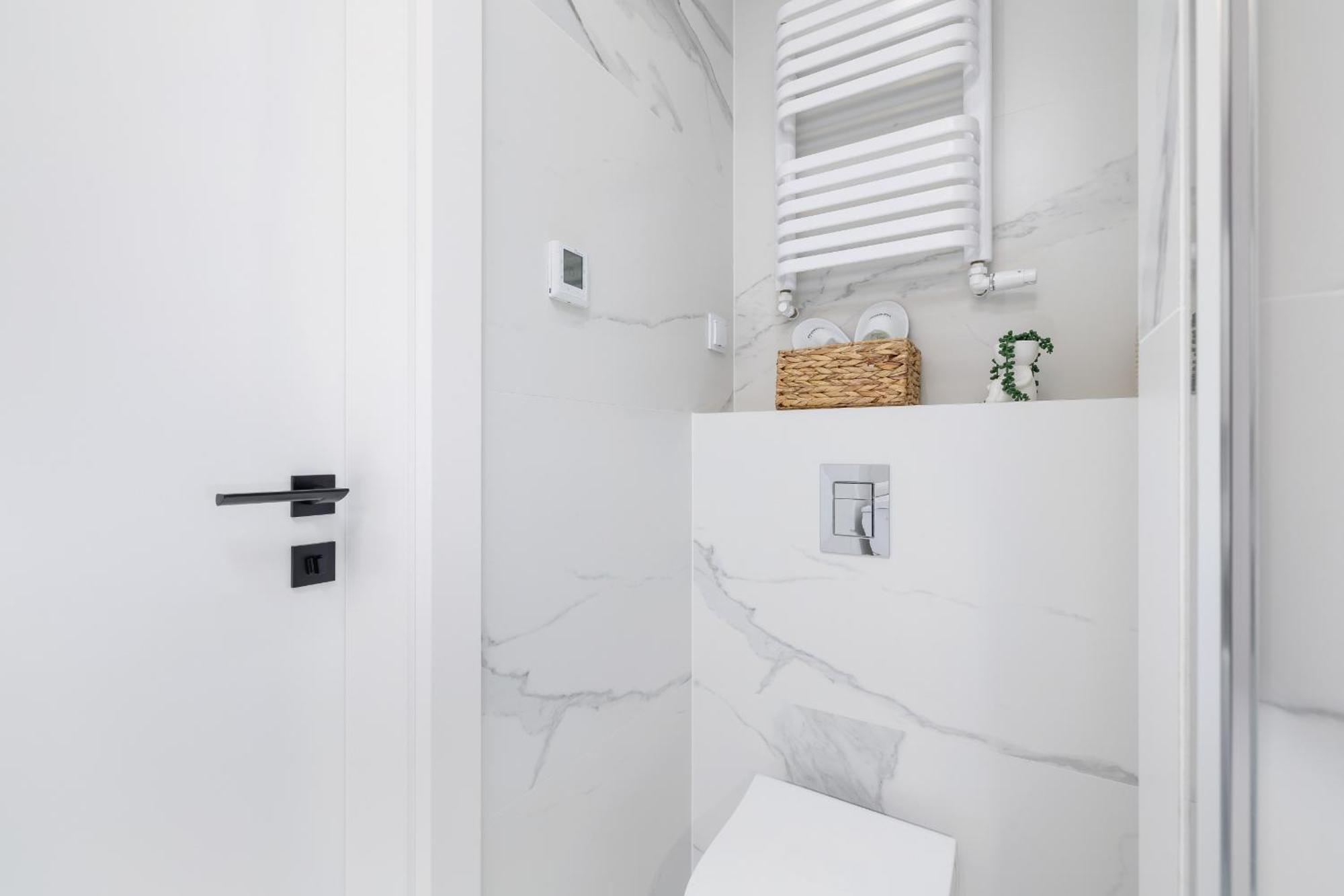 Lux Apartments Kosciuszki 39 With Parking By Renters Prestige Красков Екстериор снимка