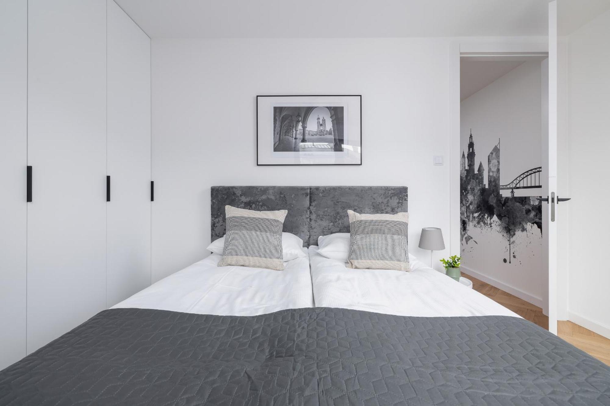 Lux Apartments Kosciuszki 39 With Parking By Renters Prestige Красков Екстериор снимка